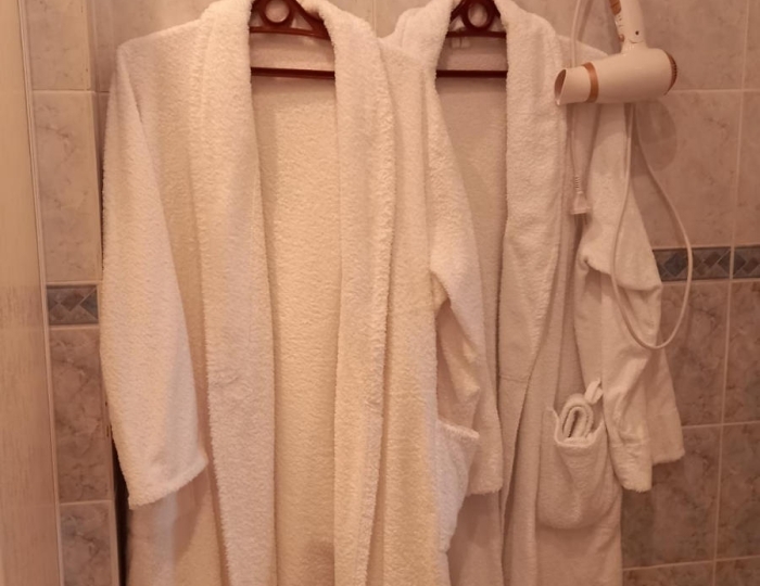 1-местный номер полулюкс с 1 двуспальной кроватью - Санаторий «Солнечный» Братск